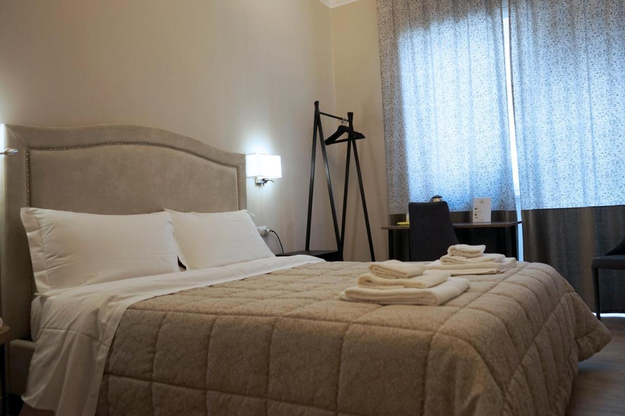 Re Di Smirne By Apulia Accommodation Bari Dış mekan fotoğraf
