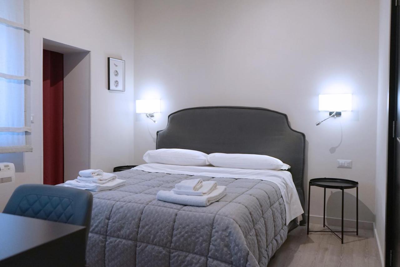 Re Di Smirne By Apulia Accommodation Bari Dış mekan fotoğraf
