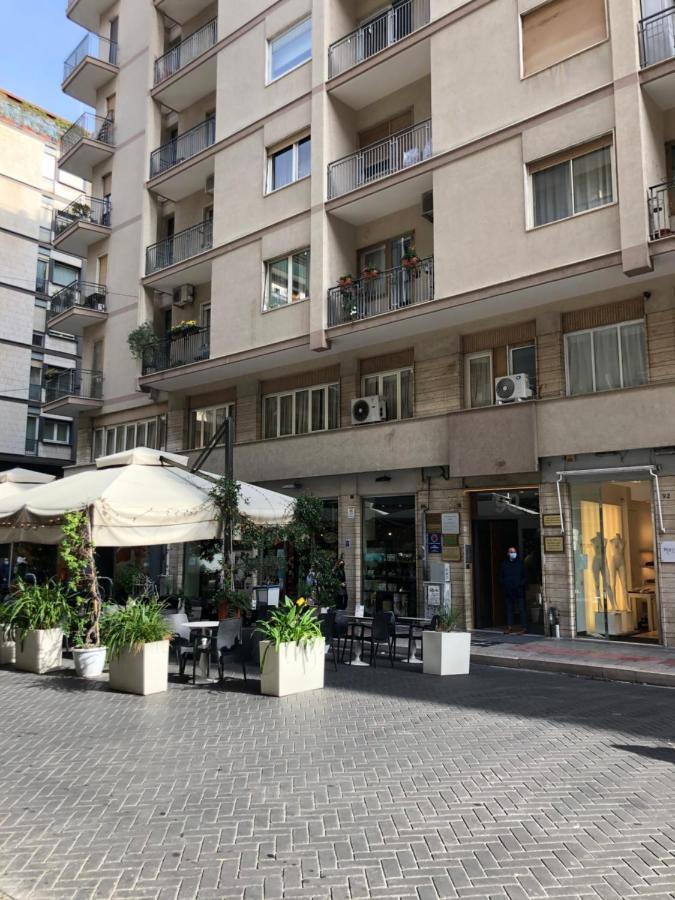 Re Di Smirne By Apulia Accommodation Bari Dış mekan fotoğraf